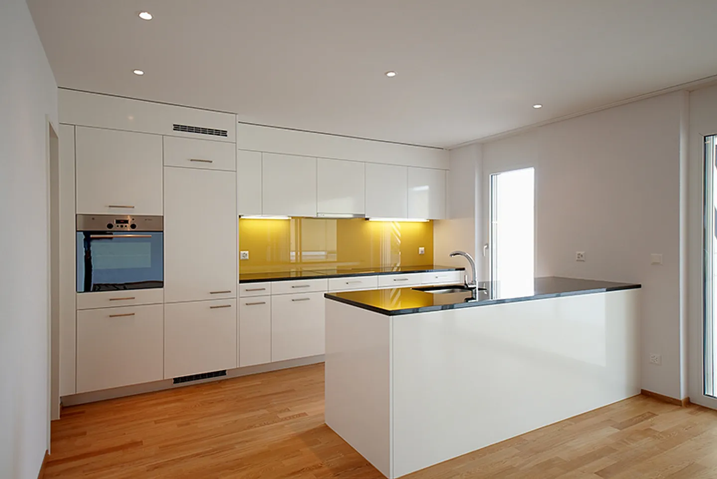 Appartamento in affitto - Foto 3 di 6