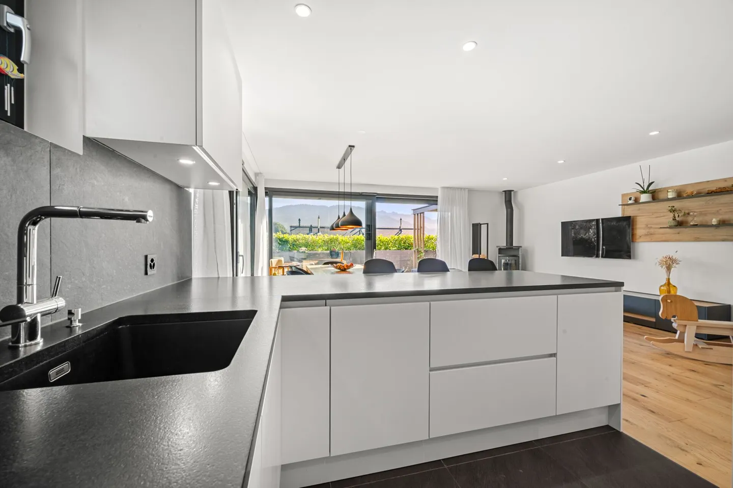 Garantierter Herzschlag, Magnificent 4.5-Zimmer-Luxusvilla in Jongny - Foto 8 von 14