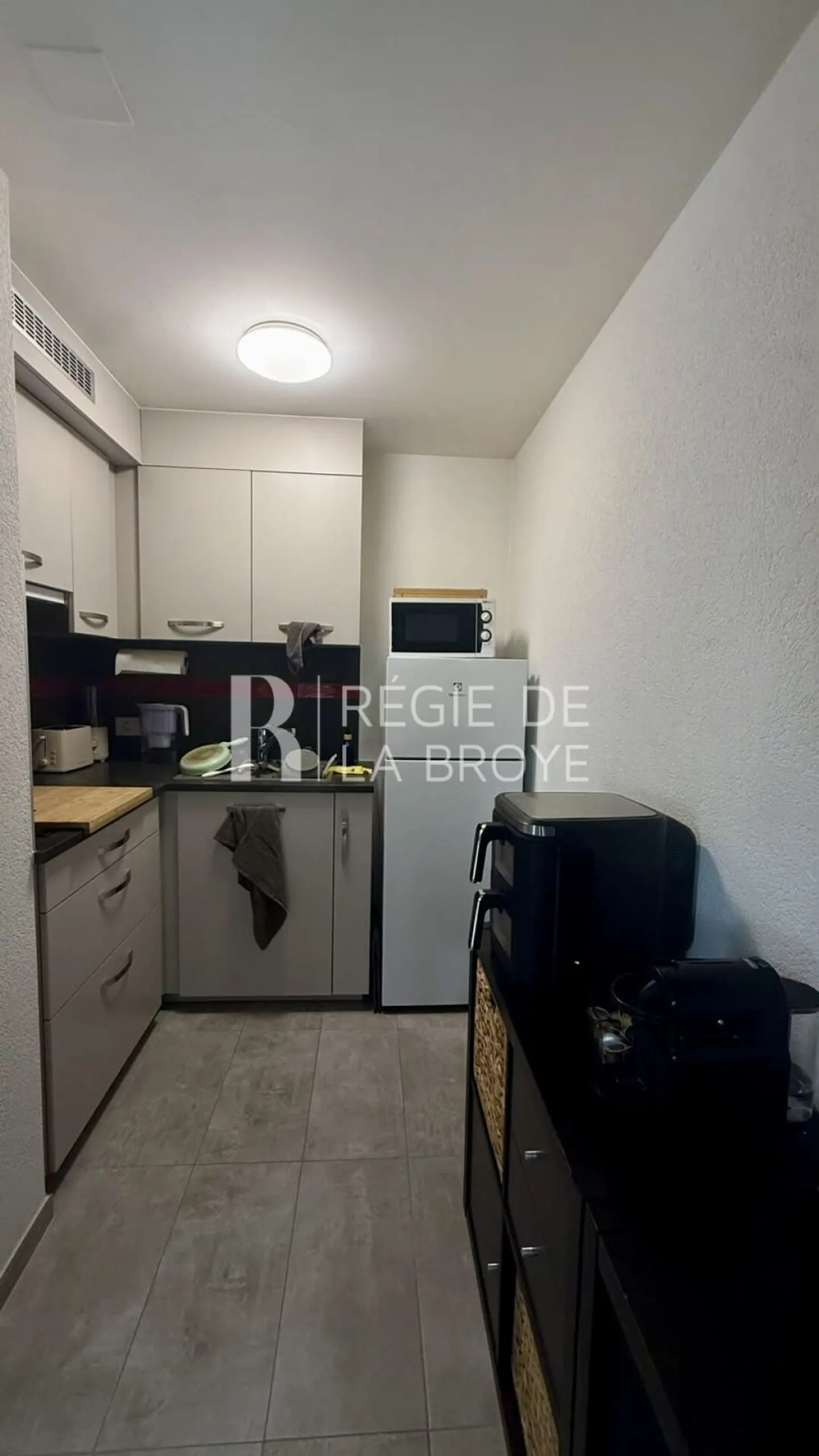 Studio avec balcon à Yverdon-les-Bains - Foto 12 von 16