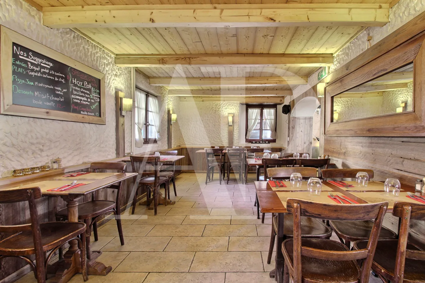 Ski-in/out guesthouse restaurant in Les Crosets - Photo 5 of 13