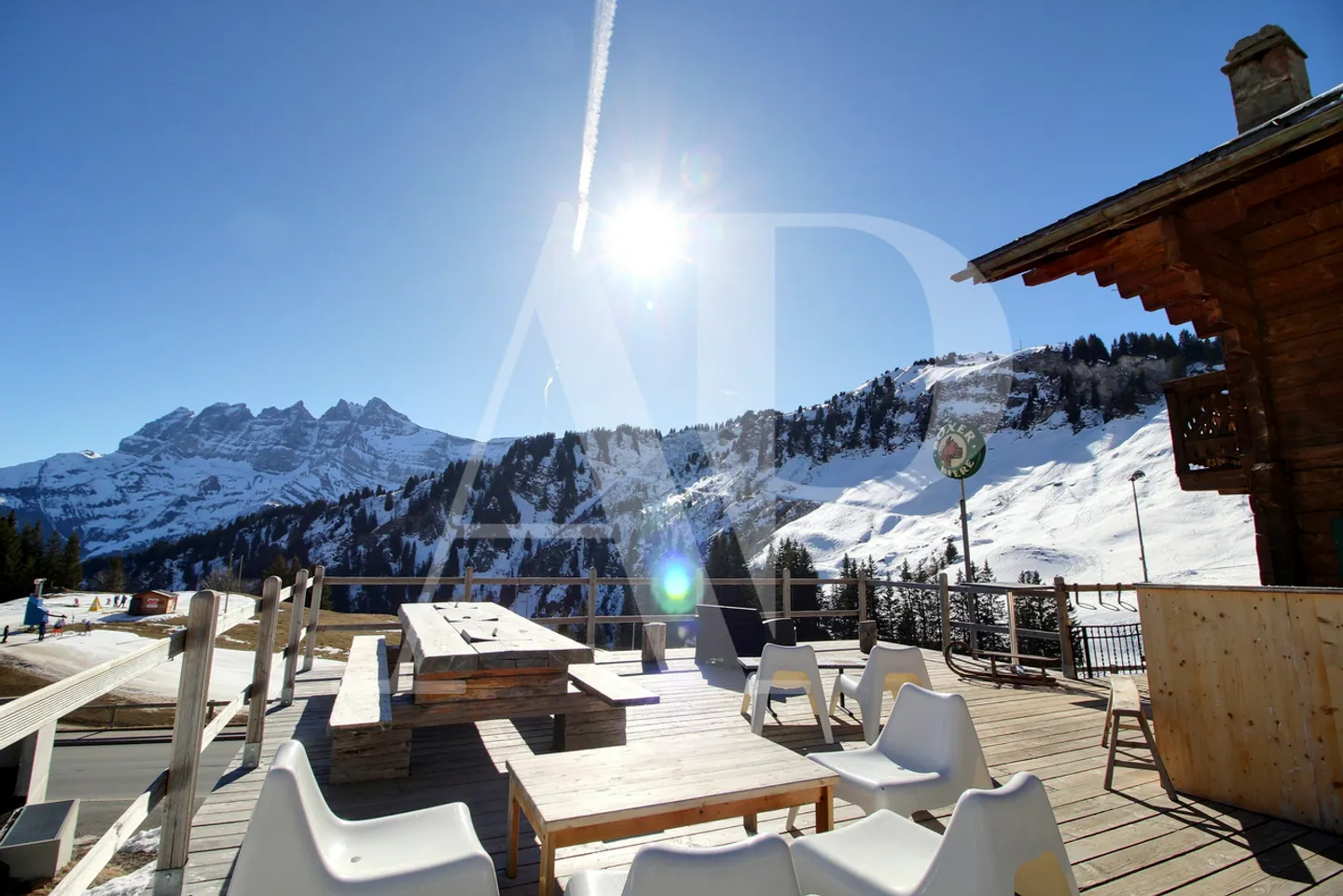 Ski-in/out guesthouse restaurant in Les Crosets - Photo 10 of 13