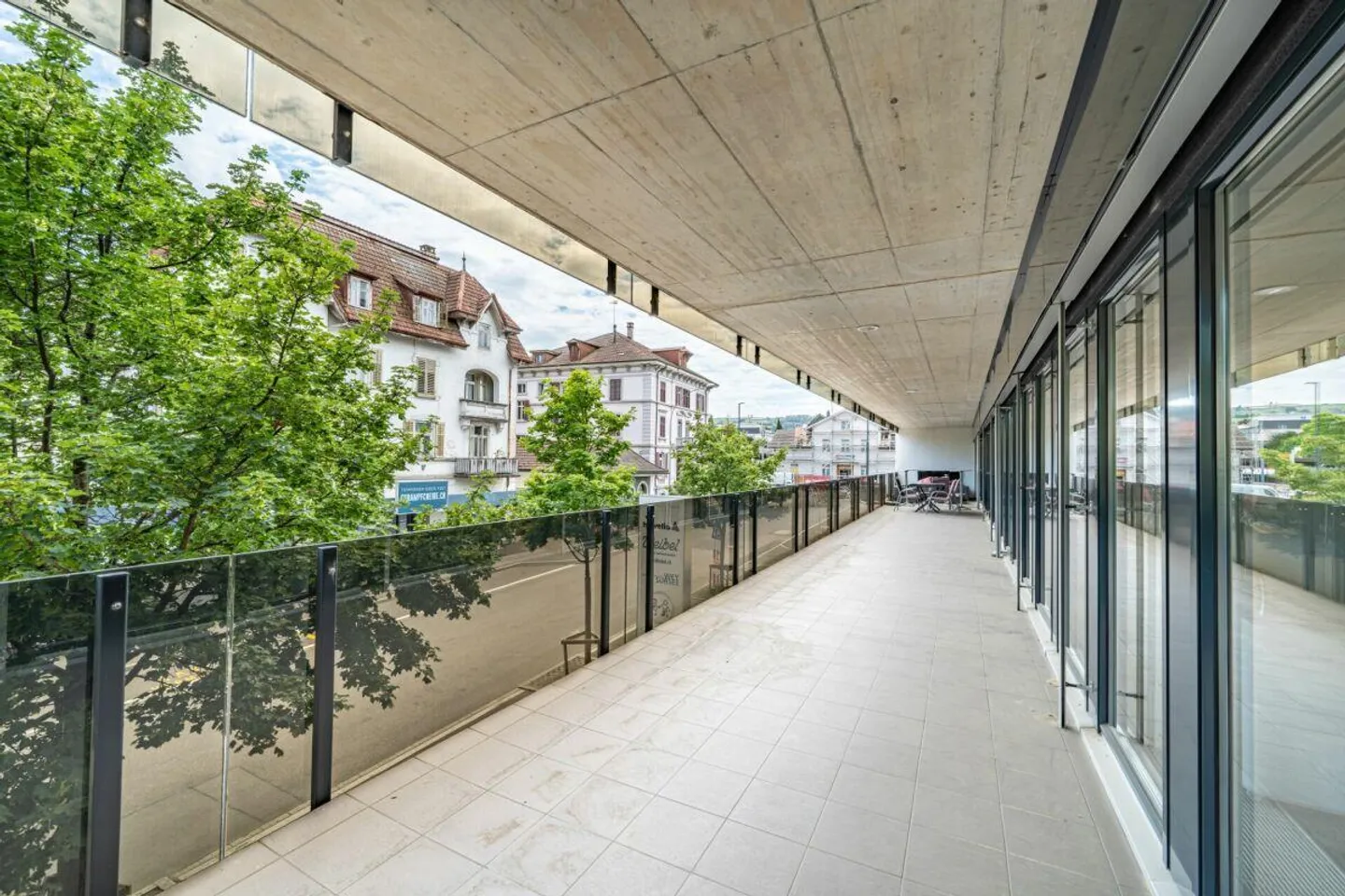 La tua nuova sede commerciale: Spazio commerciale direttamente alla stazione di Sursee - Foto 11 di 11