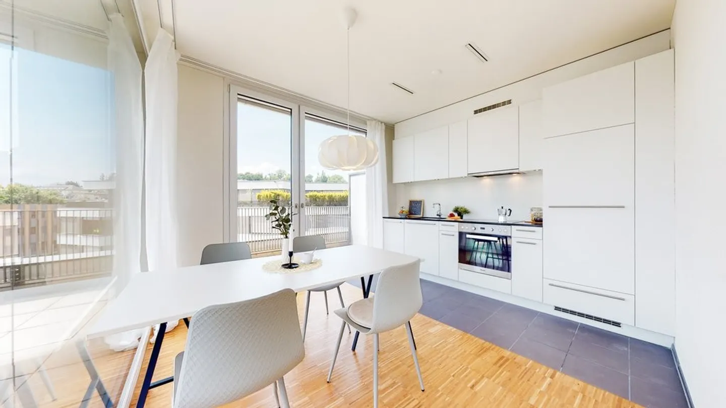 Charming Apartment by Birsig - Photo 2 of 10