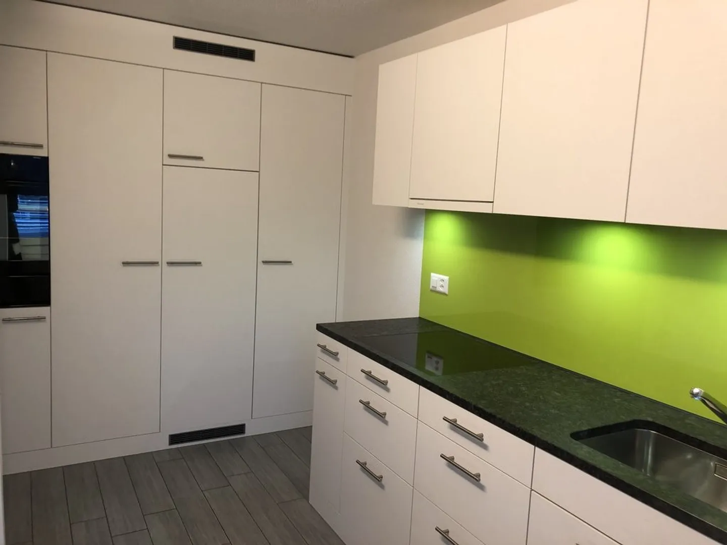 Ampio appartamento 4.5 locali - Foto 2 di 5