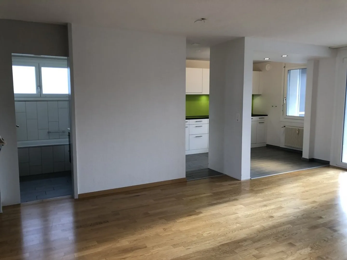 Ampio appartamento 4.5 locali - Foto 4 di 5