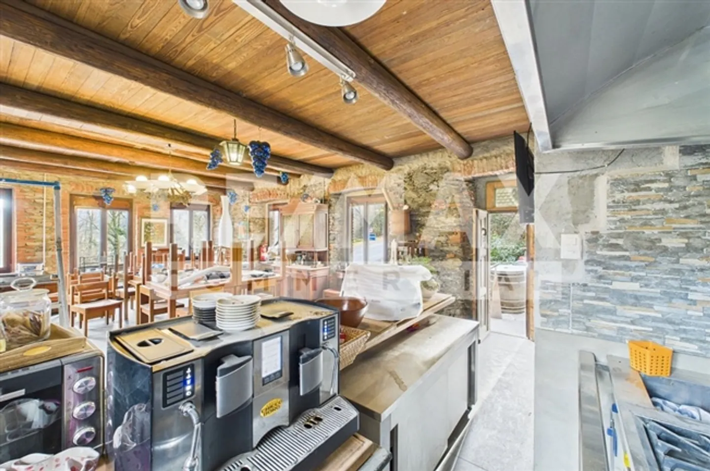 1 Room apartment - Photo 10 of 13