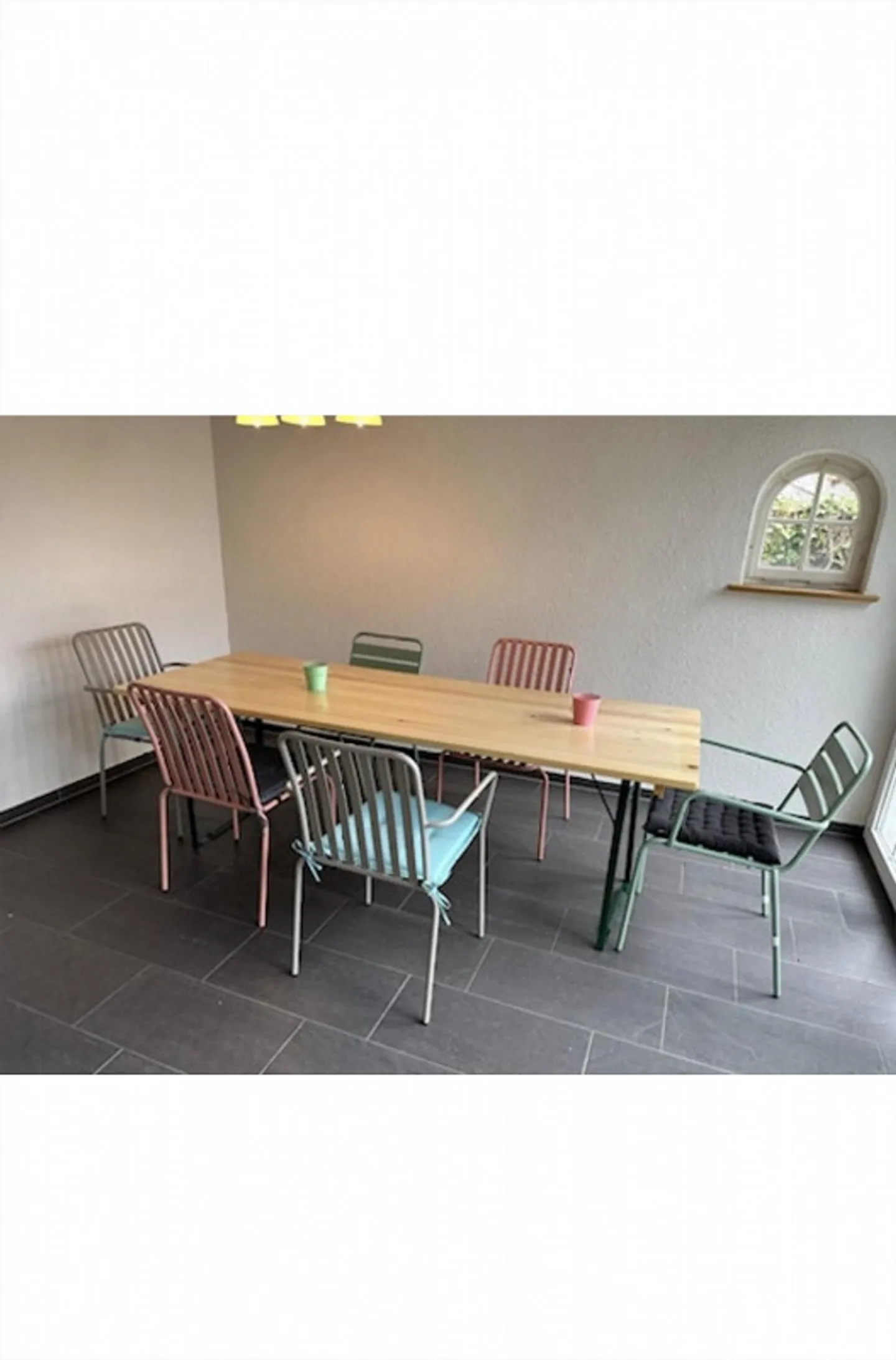 Appartement lumineux de 4,5 pièces avec maison de jardin et four à pizza - Photo 3 sur 13