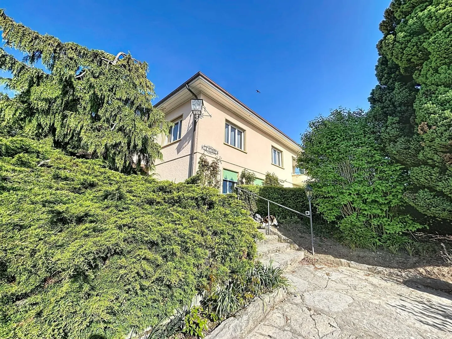 Incantevole villa anni '30 con vista lago - Foto 5 di 13