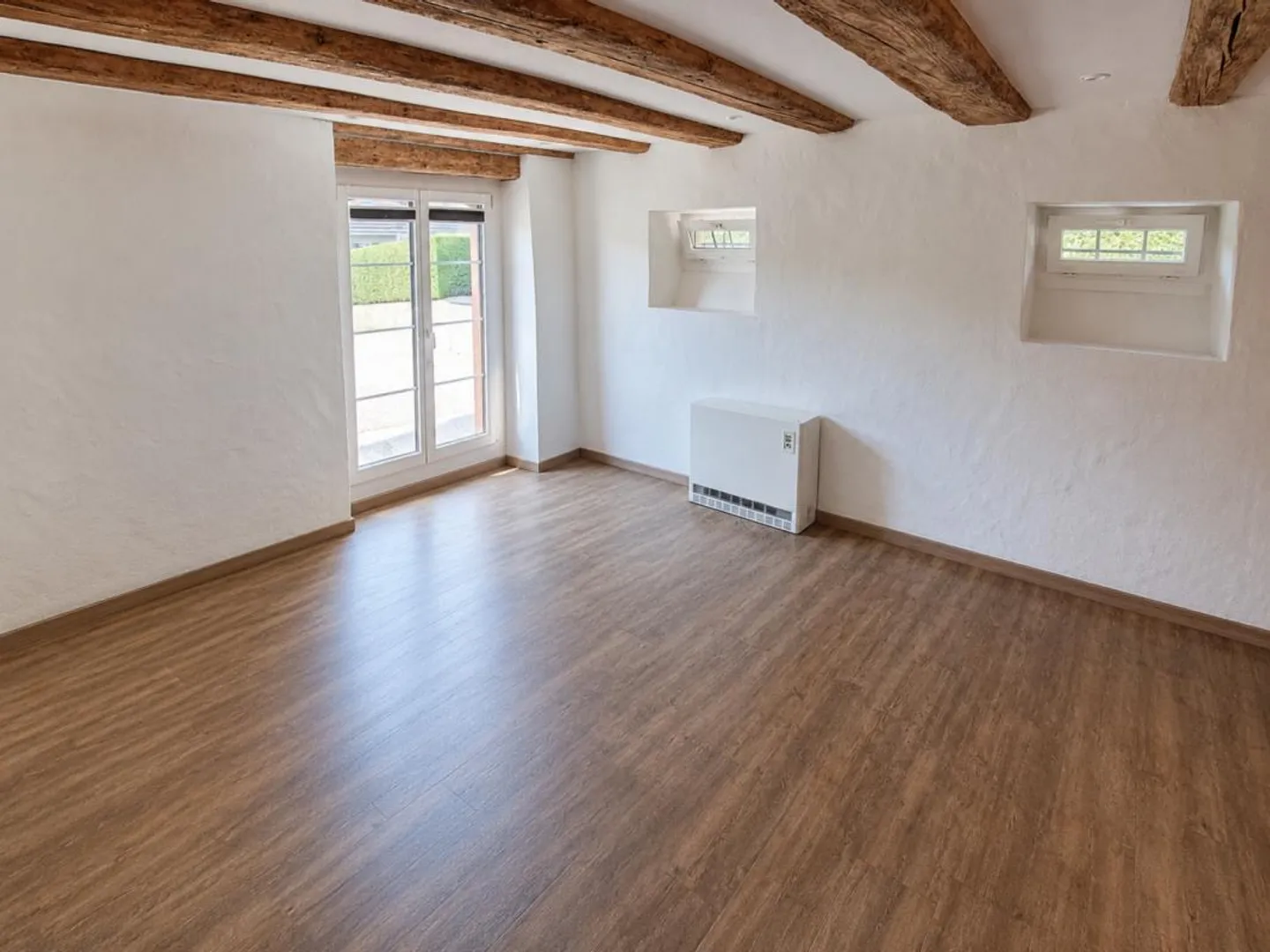 Charming 1-room apartment in a central location - Photo 3 of 6