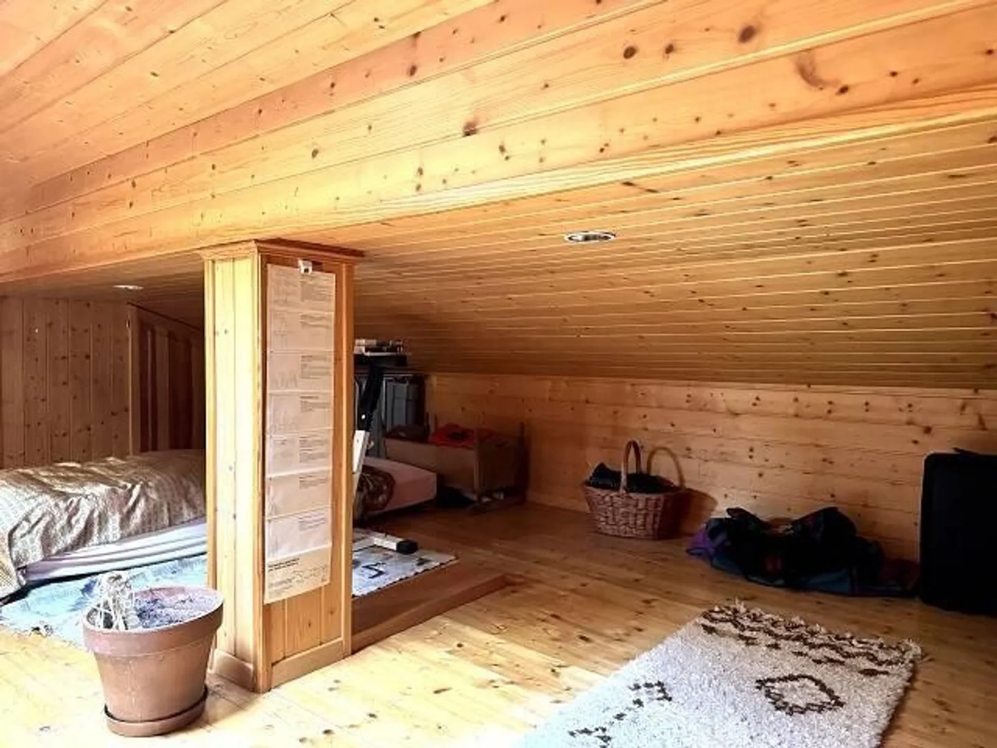 6 1/2-Room House with Shop in a Quiet Location in the Village Center - Photo 11 of 13