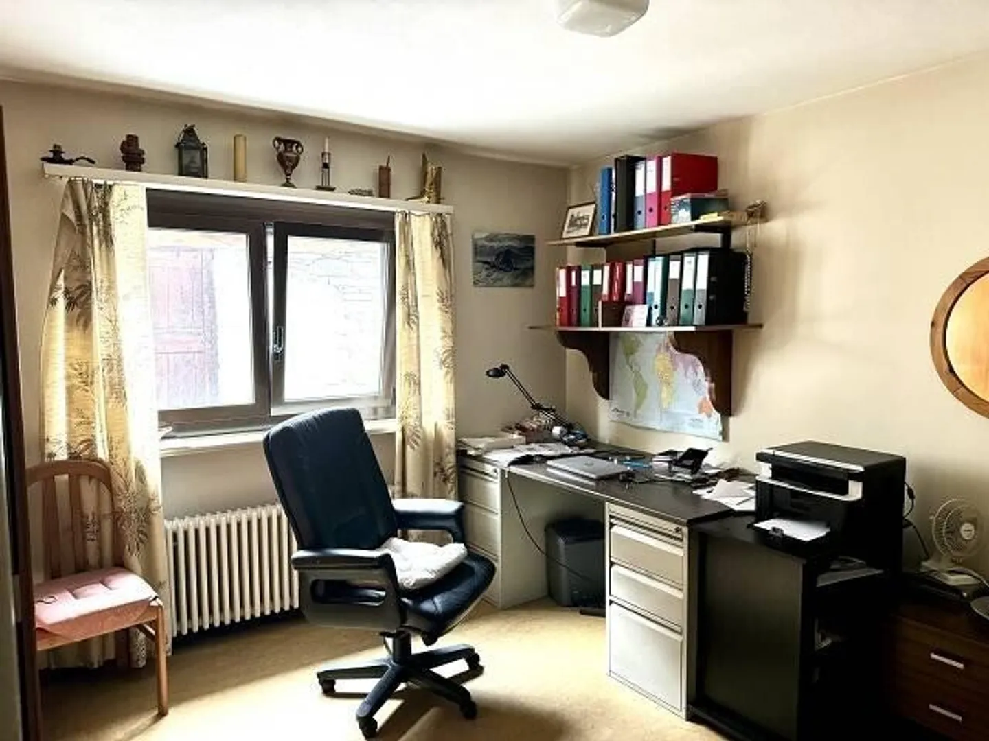 6 1/2-Room House with Shop in a Quiet Location in the Village Center - Photo 9 of 13
