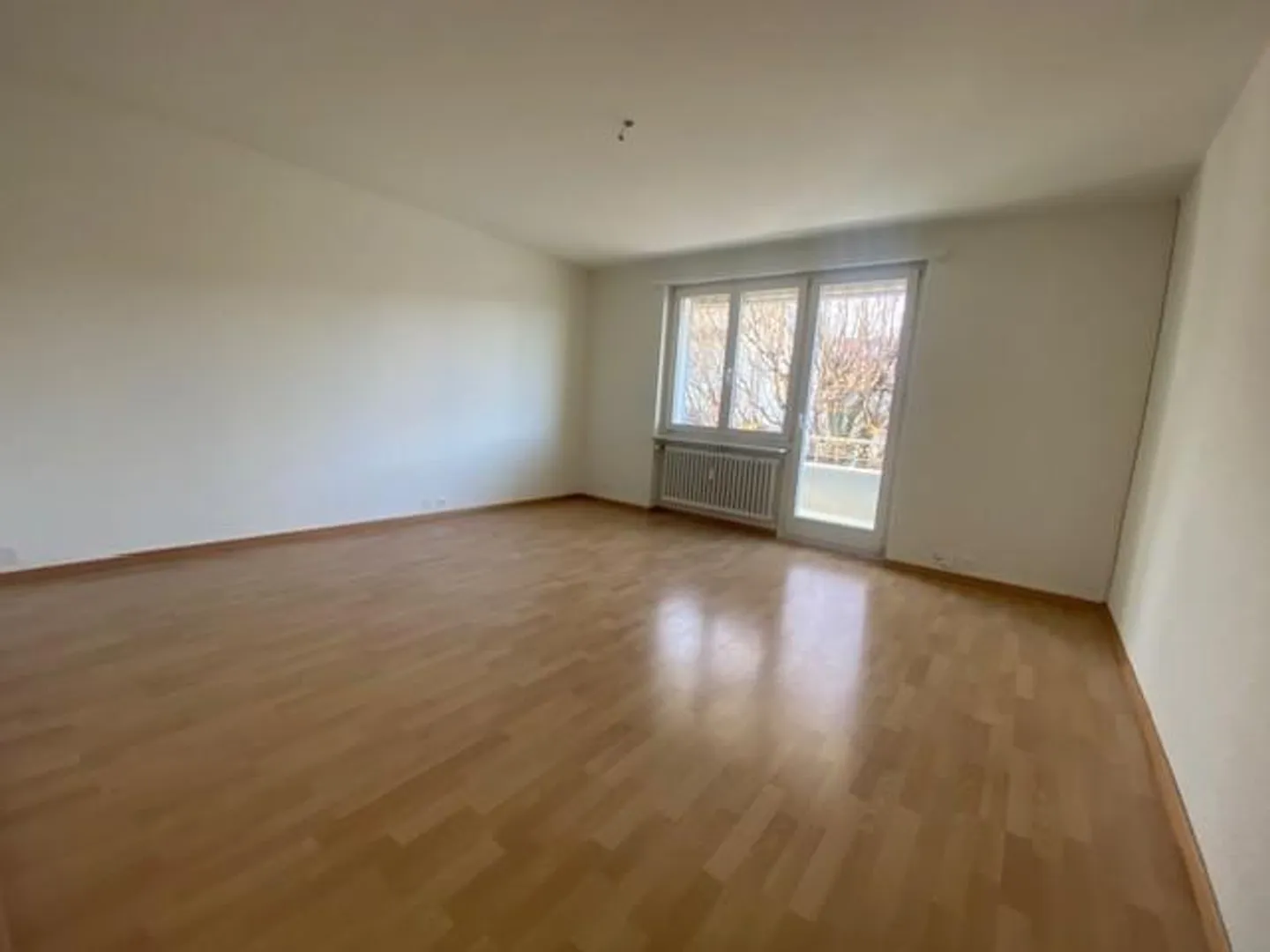 Appartamento accogliente con 3 camere, centrale e attraente - Foto 5 di 7