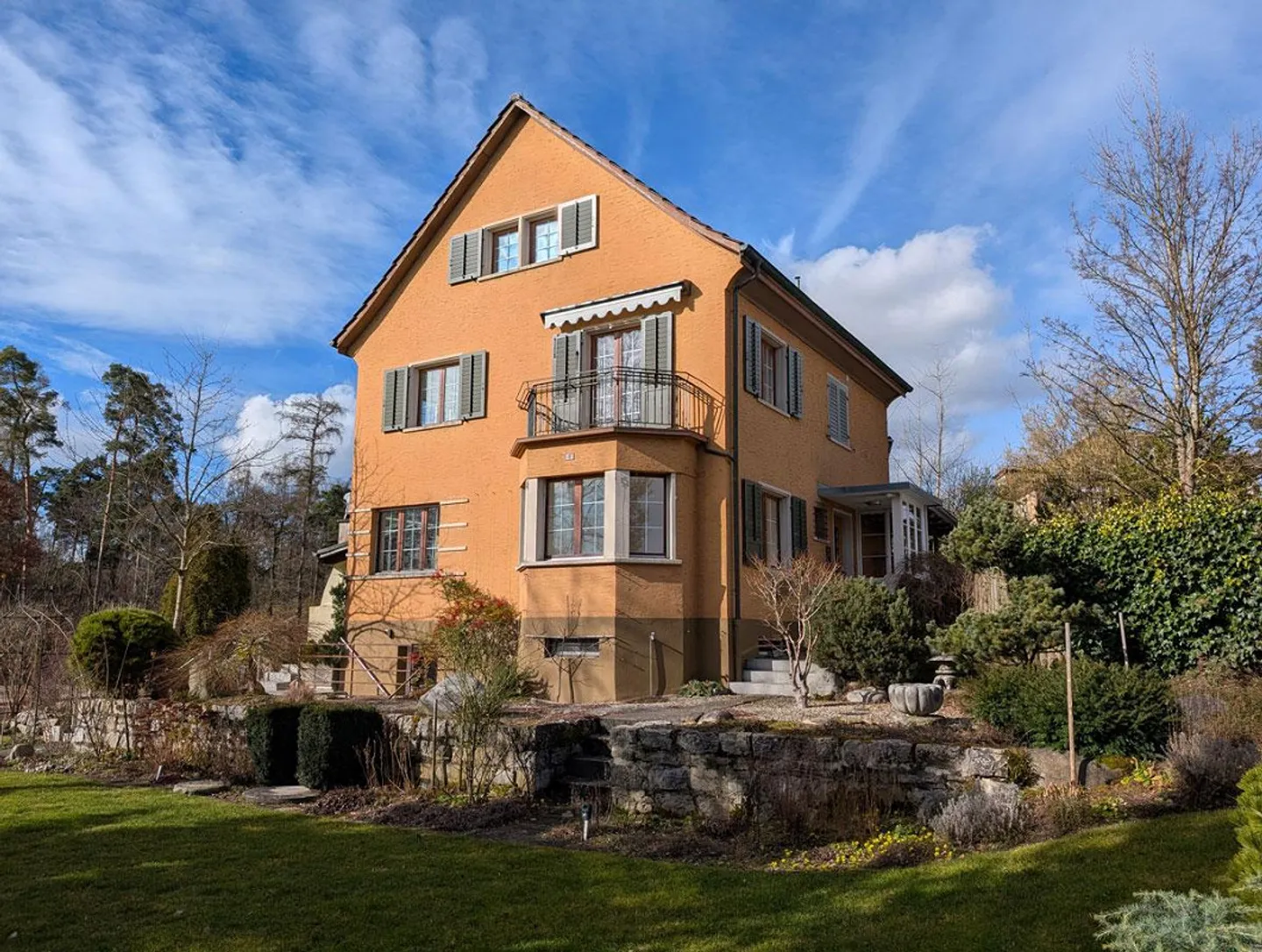 Charming Single-Family Home in a Quiet Location with Idyllic Garden - Photo 1 of 10