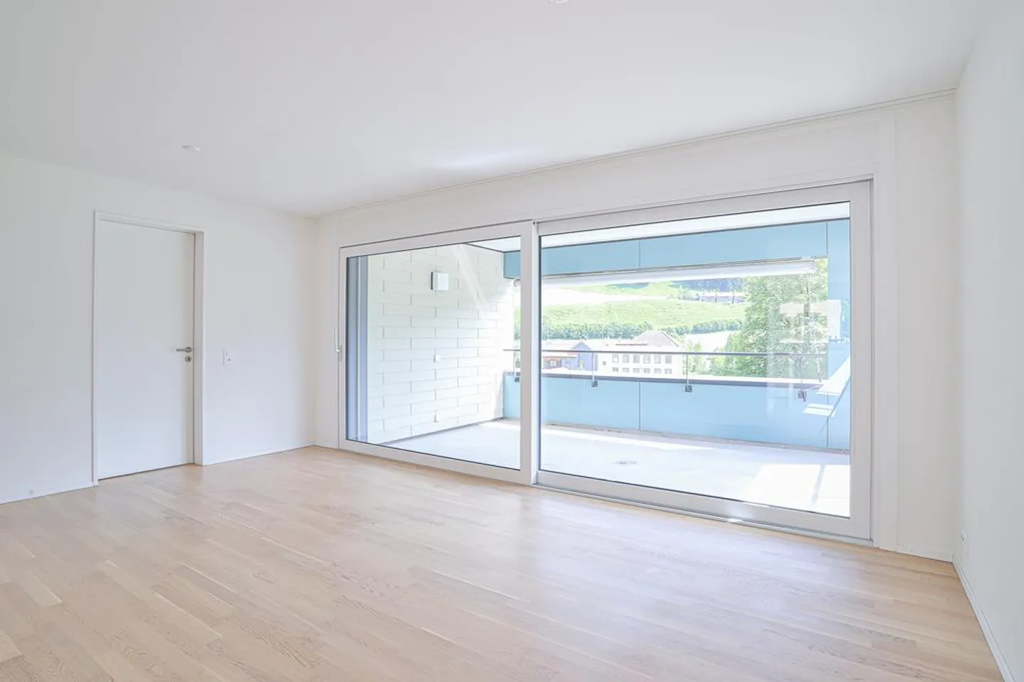 BEL appartement avec grand BALCON - Photo 4 sur 10