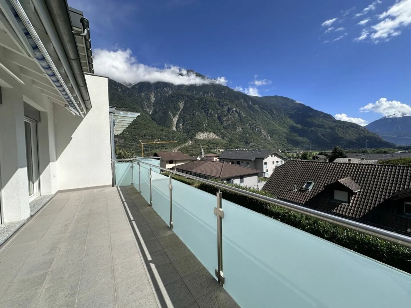 Prächtiges Dachgeschoss mit großer Terrasse in Evionnaz - Foto 12 von 12