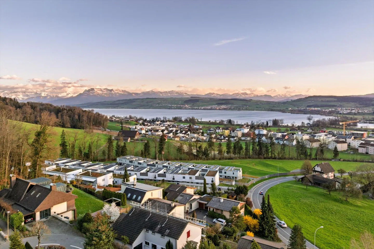 Natur- und stadtnah Leben mit Horizont - Foto 3 von 6