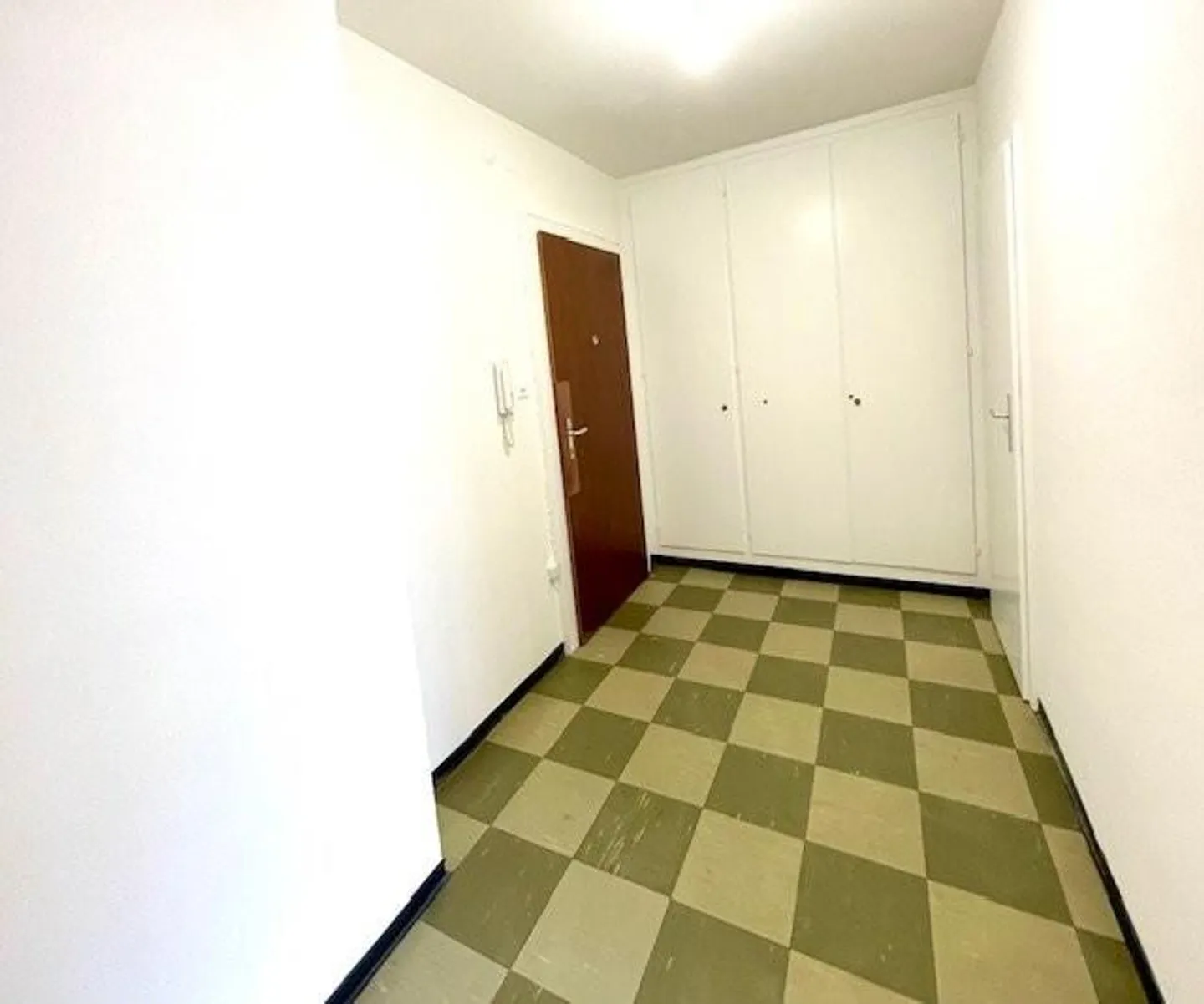 Appartamento 1 stanza con grande balcone a Kleinbasel - Foto 8 di 10