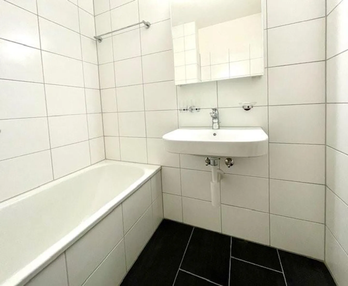 Appartamento 1 stanza con grande balcone a Kleinbasel - Foto 6 di 10