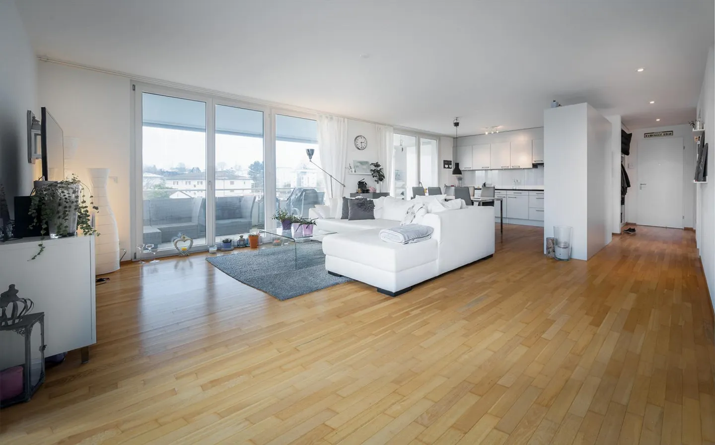 Zentrales Apartment in Wetzikon - Foto 2 von 6