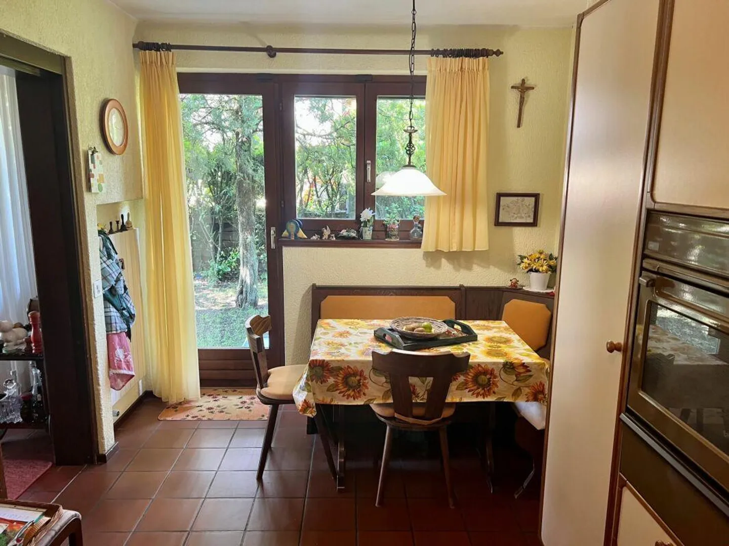 Schönes und charakteristisches Haus, das im Grünen liegt - Foto 8 von 13