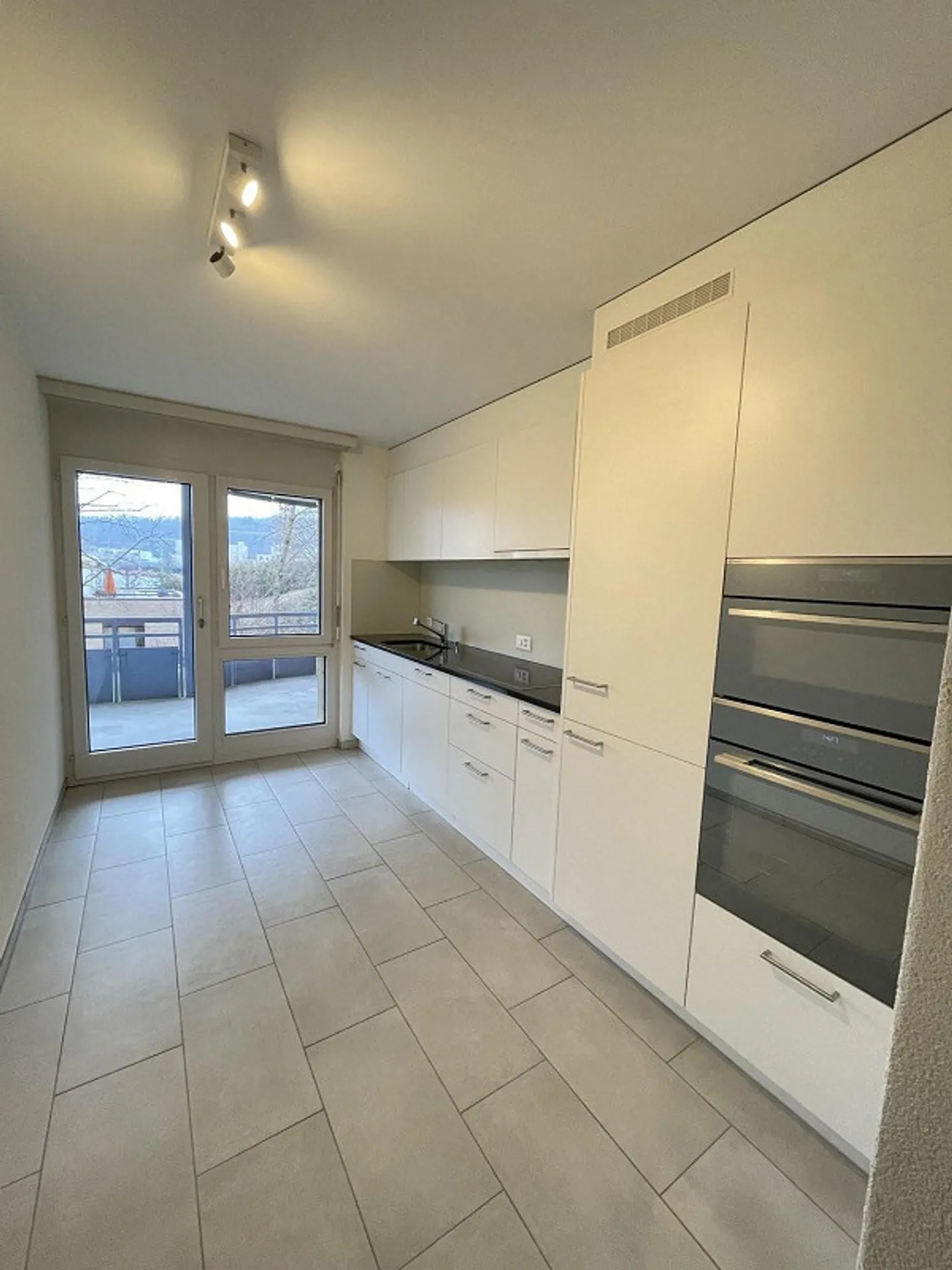 Appartamento 4.5 stanze in affitto a Liestal - Foto 2 di 12