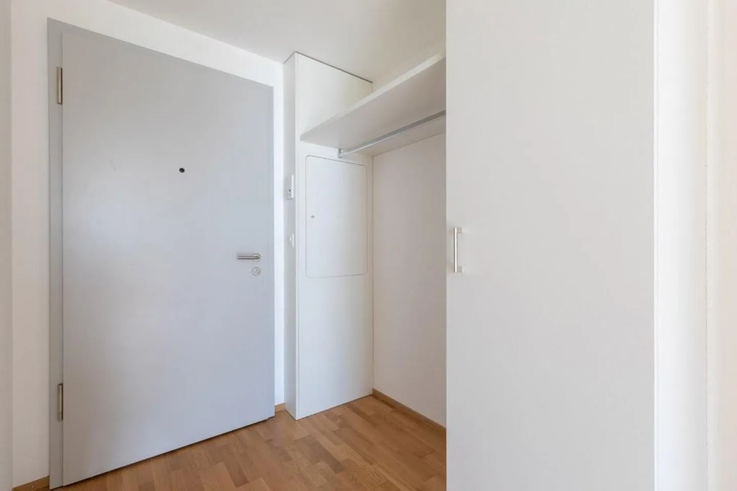 Vie moderne dans un quartier résidentiel calme - Photo 8 sur 8