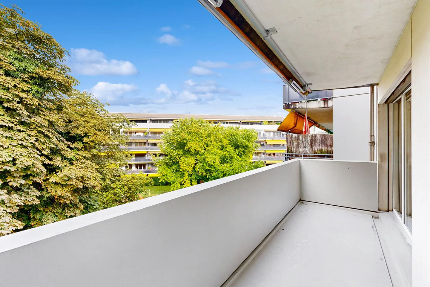 Bel appartement dans un environnement résidentiel de qualité - Photo 8 sur 8