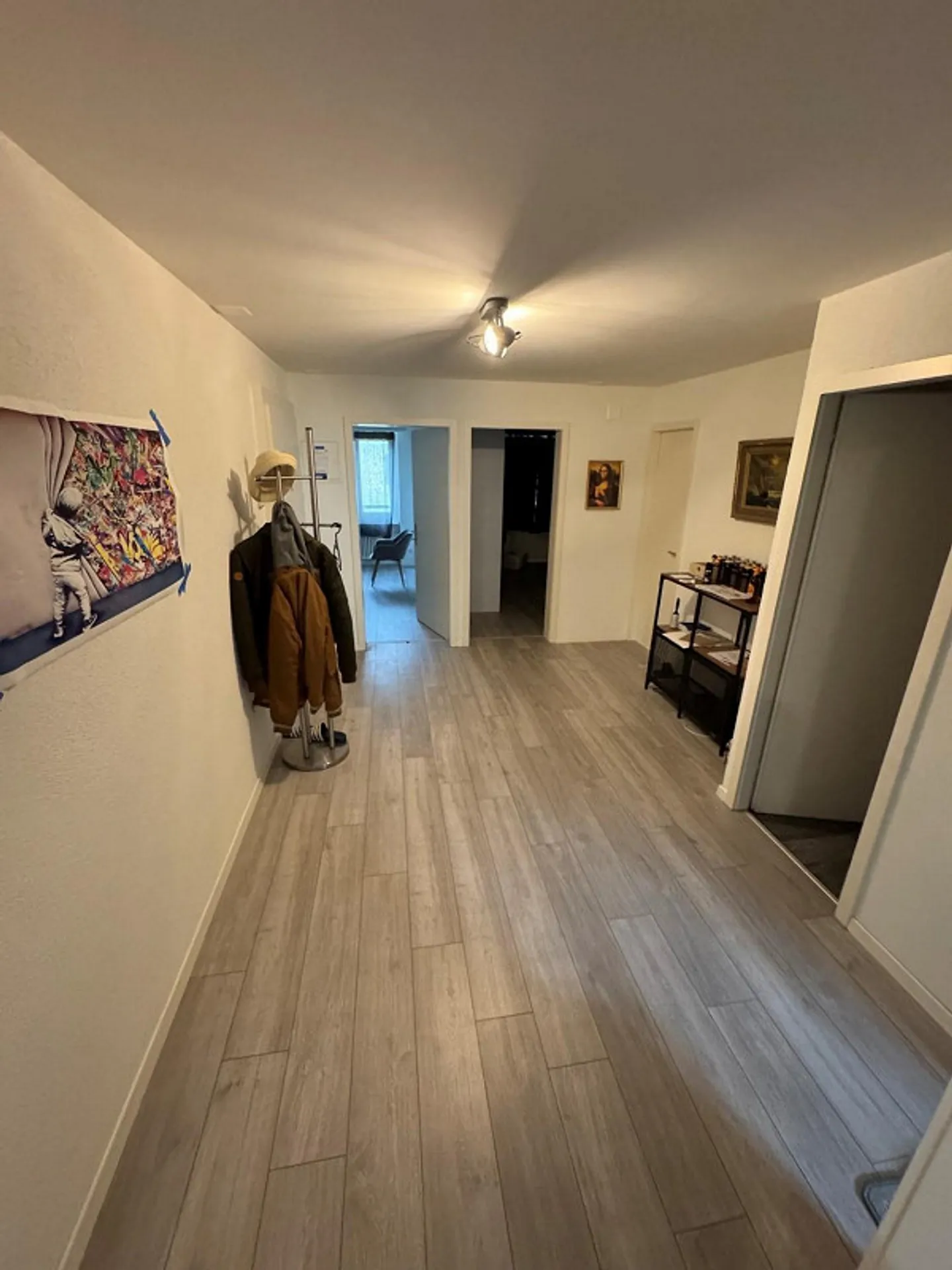 APPARTEMENT 3.5 PIÈCES BAIGNÉ DE LUMIÈRE DANS UN EMPLACEMENT CENTRAL À LIESTAL - Photo 1 sur 13