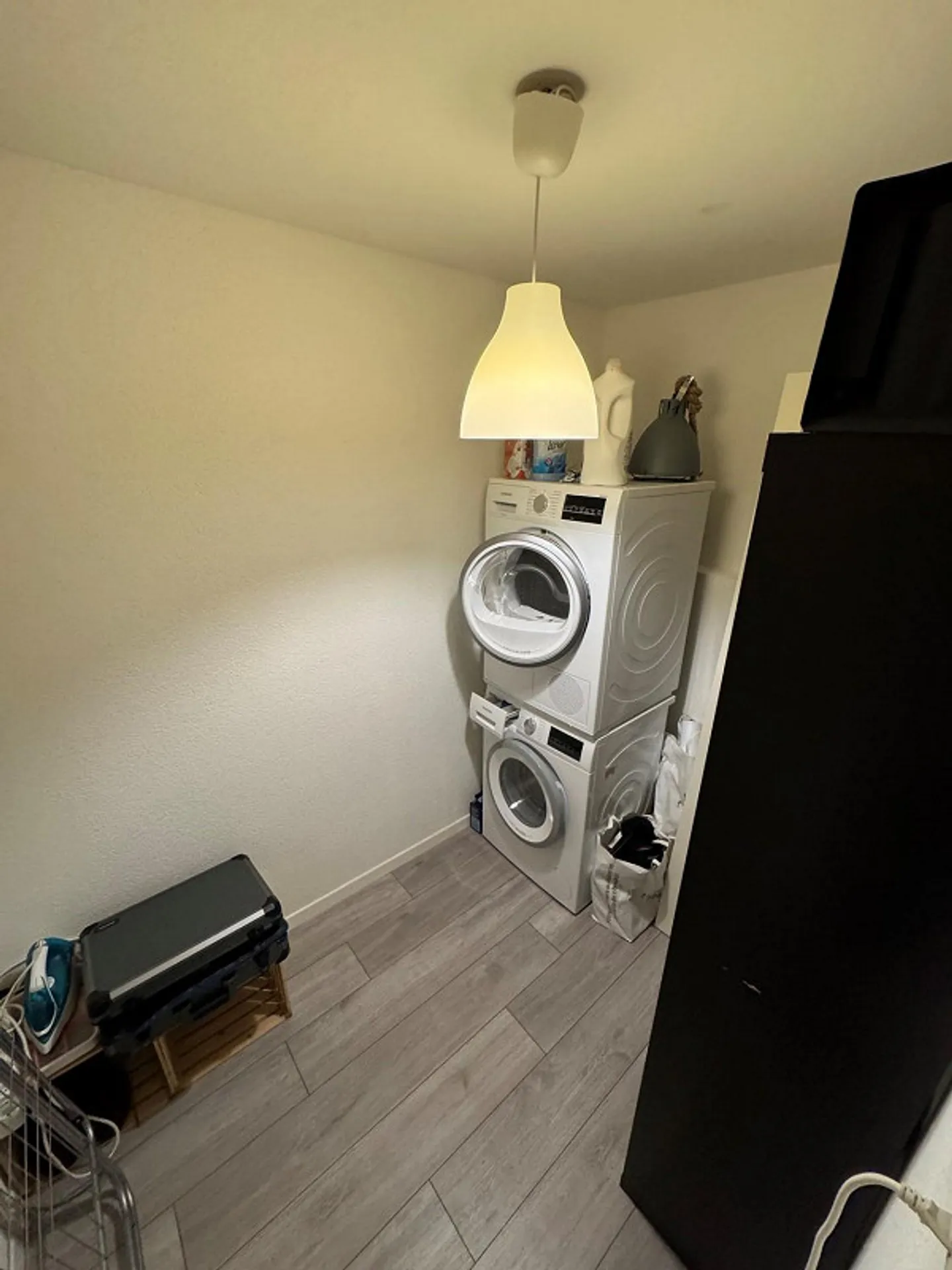 APPARTEMENT 3.5 PIÈCES BAIGNÉ DE LUMIÈRE DANS UN EMPLACEMENT CENTRAL À LIESTAL - Photo 6 sur 13