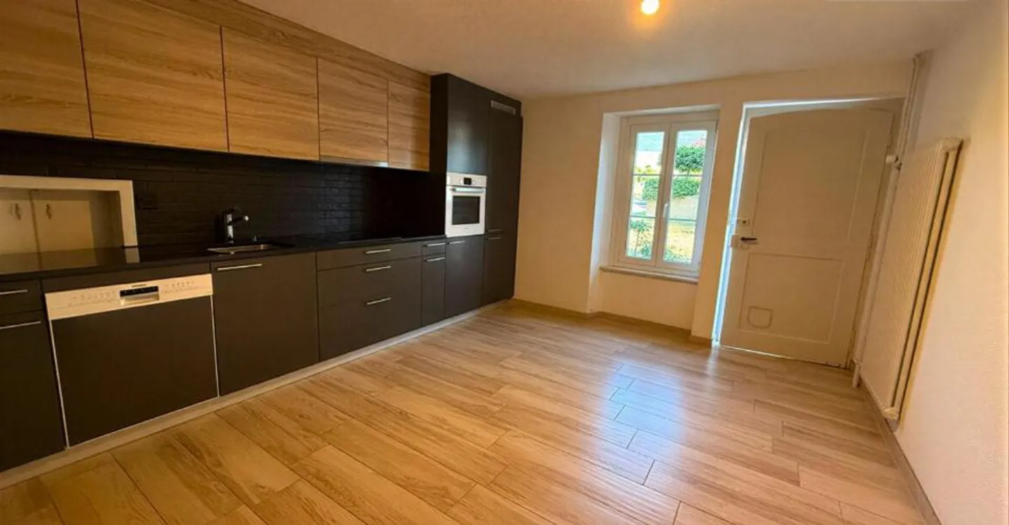 Duplex Charmant à Thielle-Wavre - Photo 3 sur 9