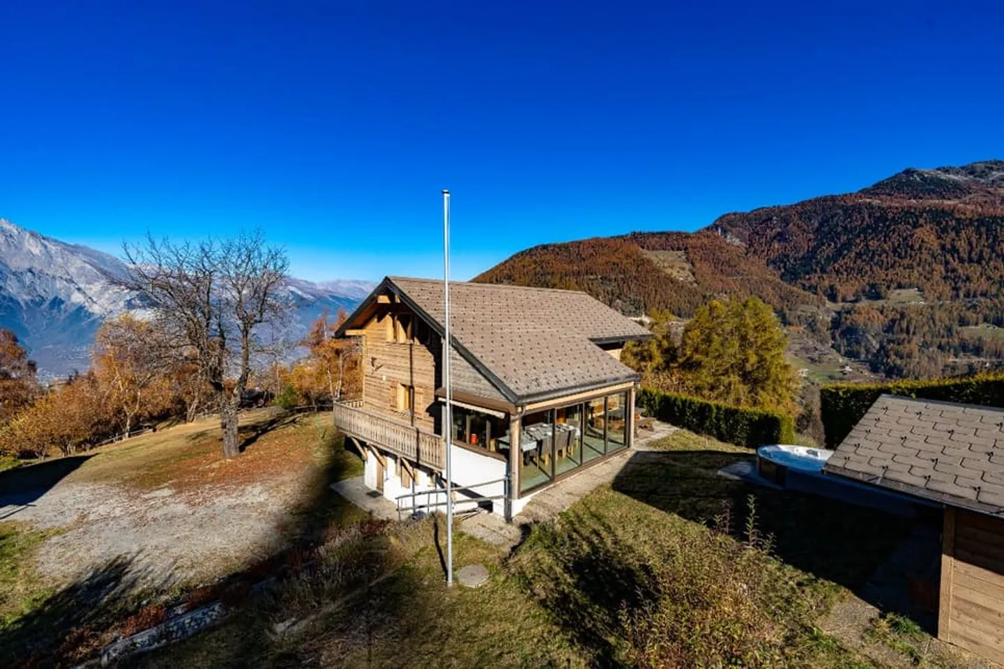 Chalet soleggiato a La Tzoumaz! - Foto 3 di 13