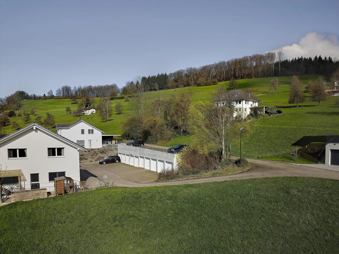 Outdoor Parking in Uffikon - Photo 1 of 1