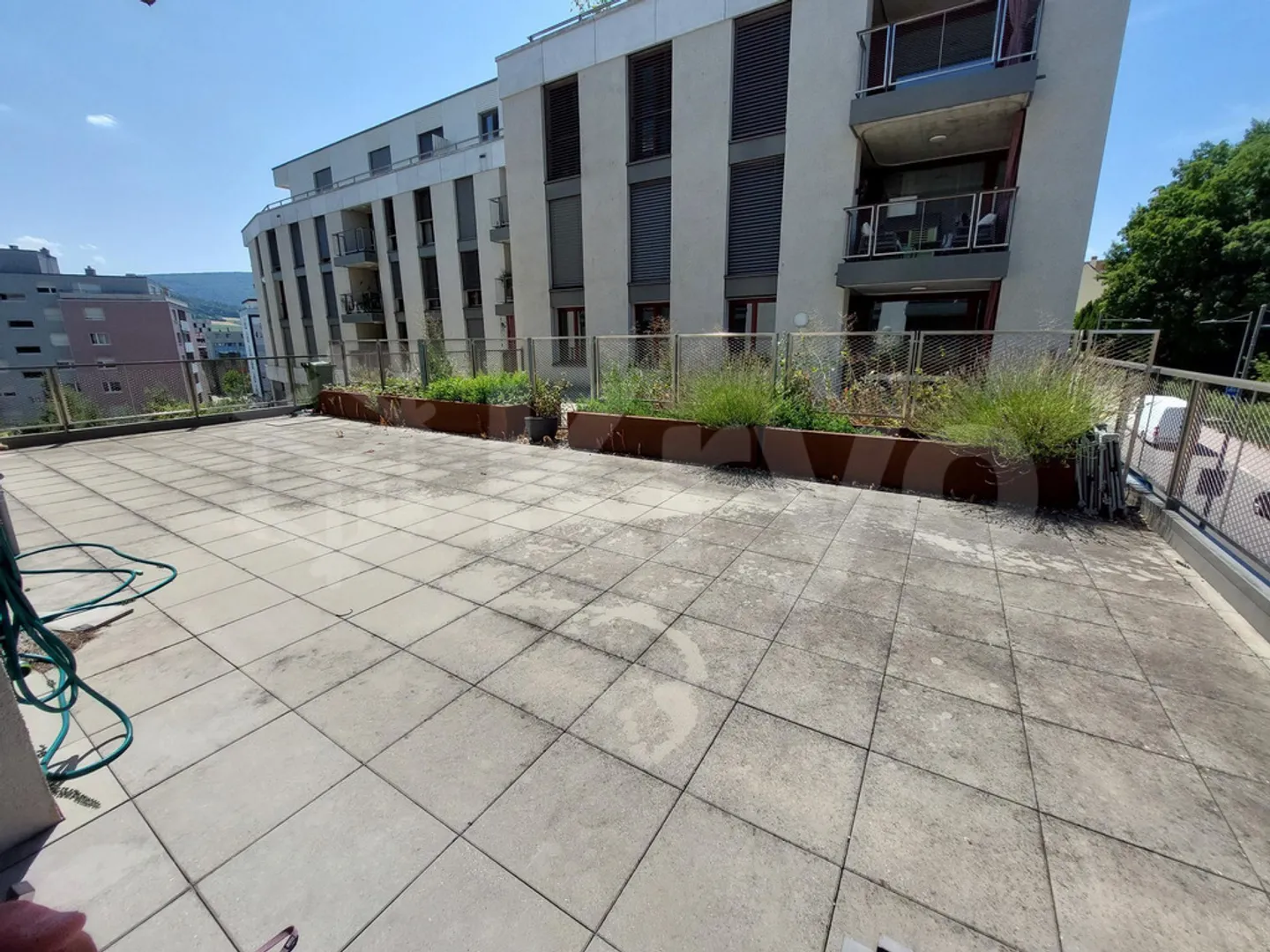 Appartamento moderno con terrazza - Foto 8 di 8