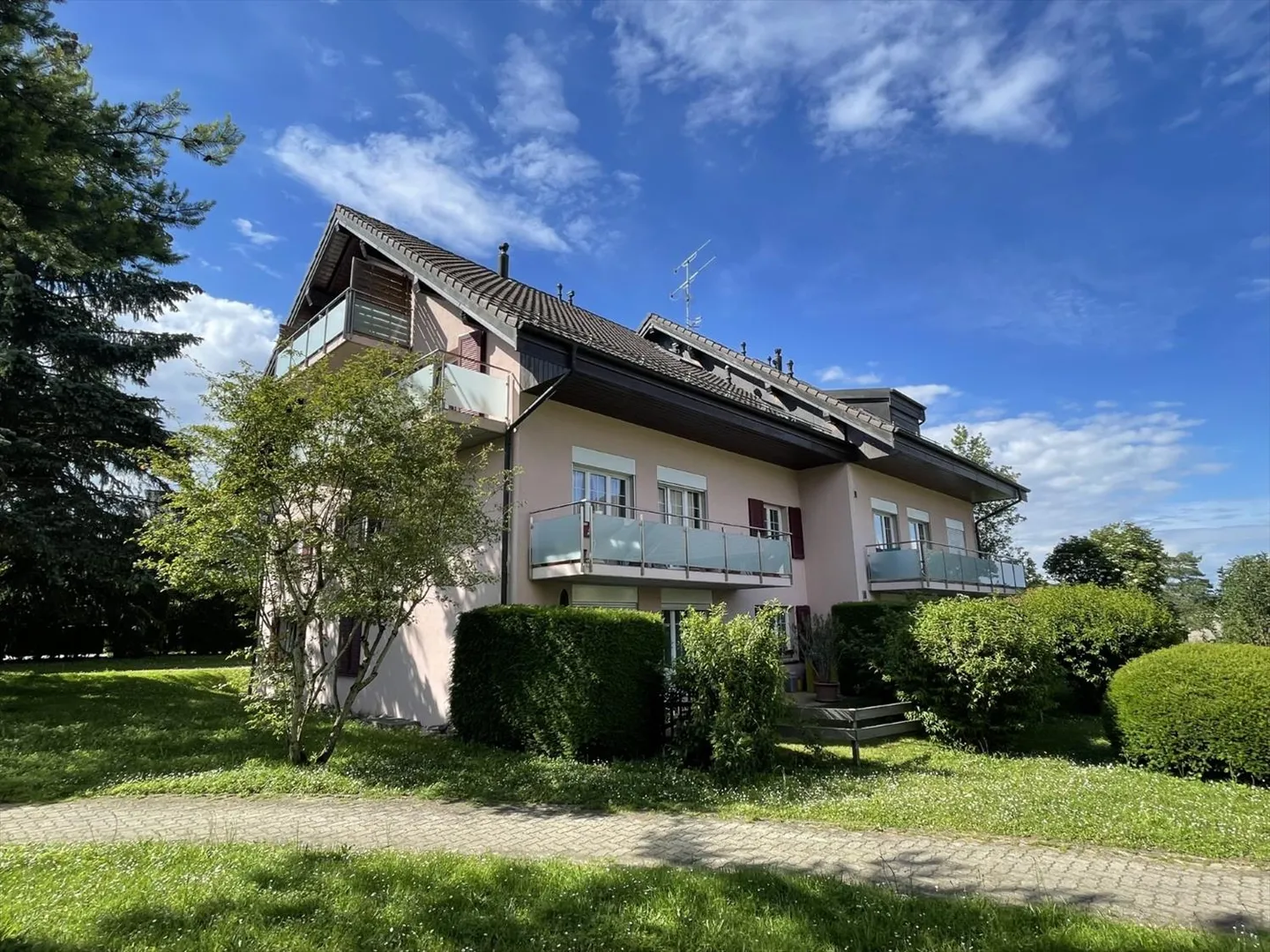 Appartamento due camere affascinante al primo piano - Foto 4 di 4