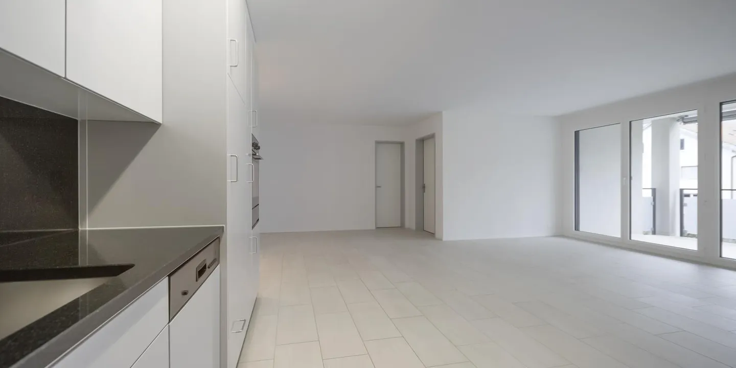 Belle appartement de 3,5 pièces au rez-de-chaussée dans la région des Grisons - Photo 3 sur 9