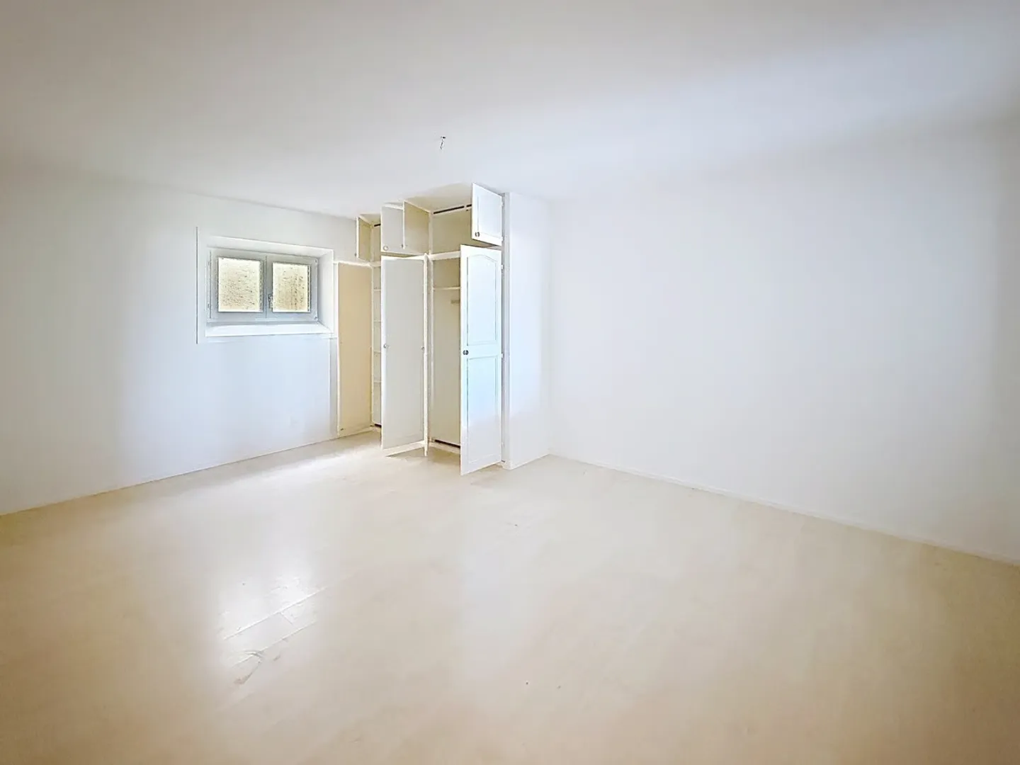 Appartement Charmant avec Jardin - Photo 7 sur 8