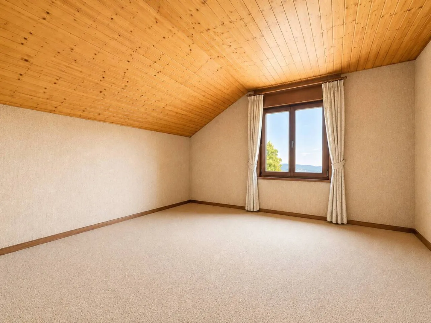 6.5-room villa with independent studio - Photo 7 of 13