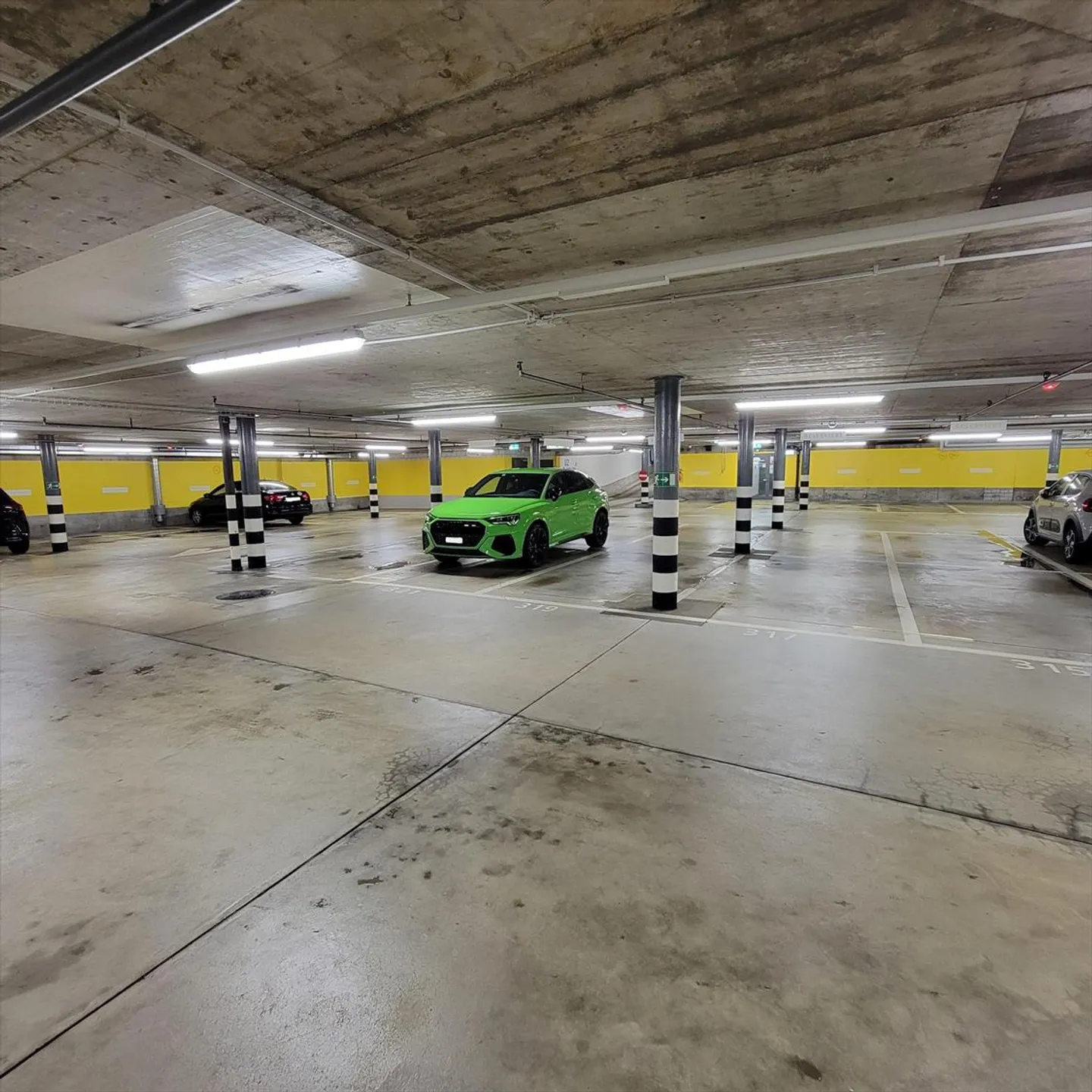 Parcheggio esterno in affitto - Foto 3 di 3
