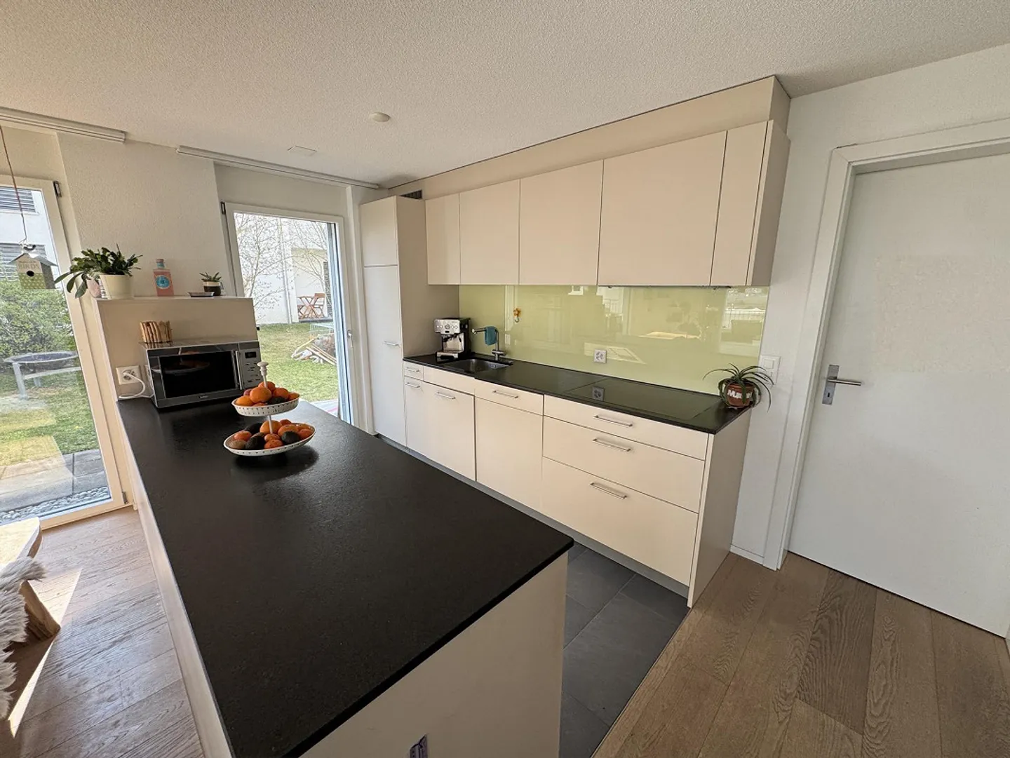 4.5-room garden apartment with craft room and parking space - Photo 15 of 30