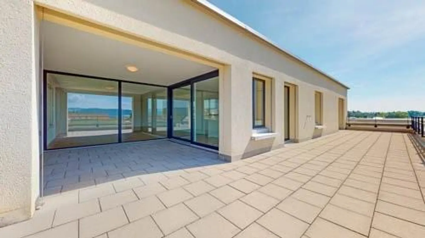 Living - Life - Enjoying! - Photo 11 of 12