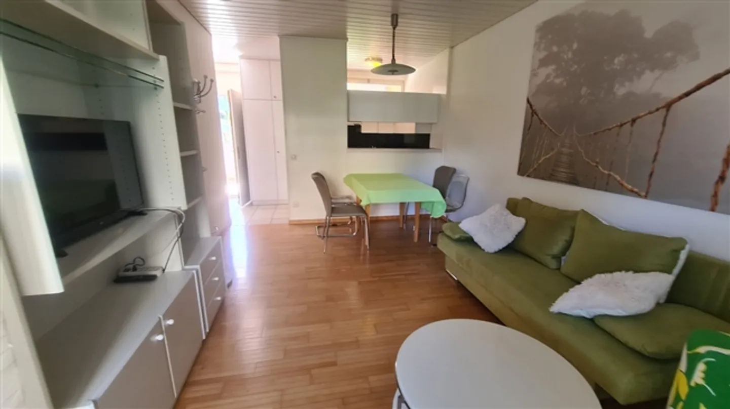 2.5-room apartment - Photo 7 of 11