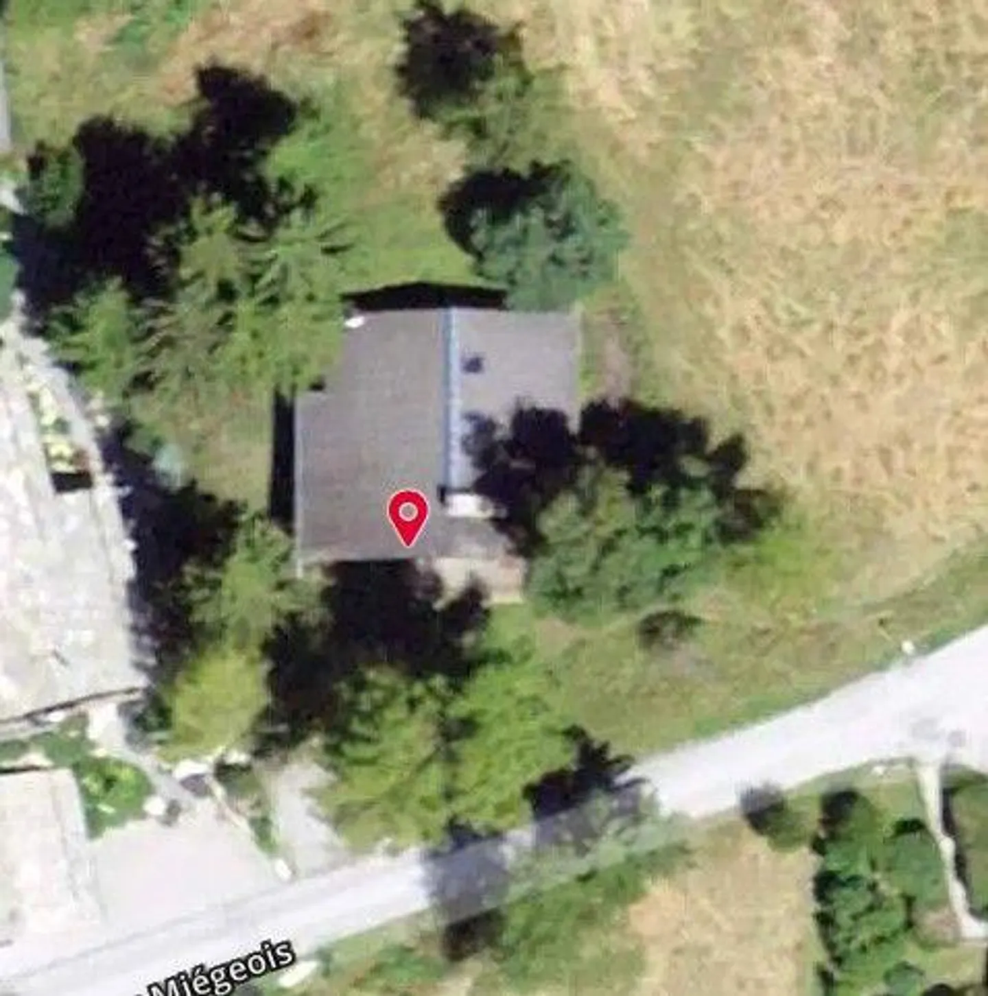 *Chalet-Villa* - Photo 1 sur 13