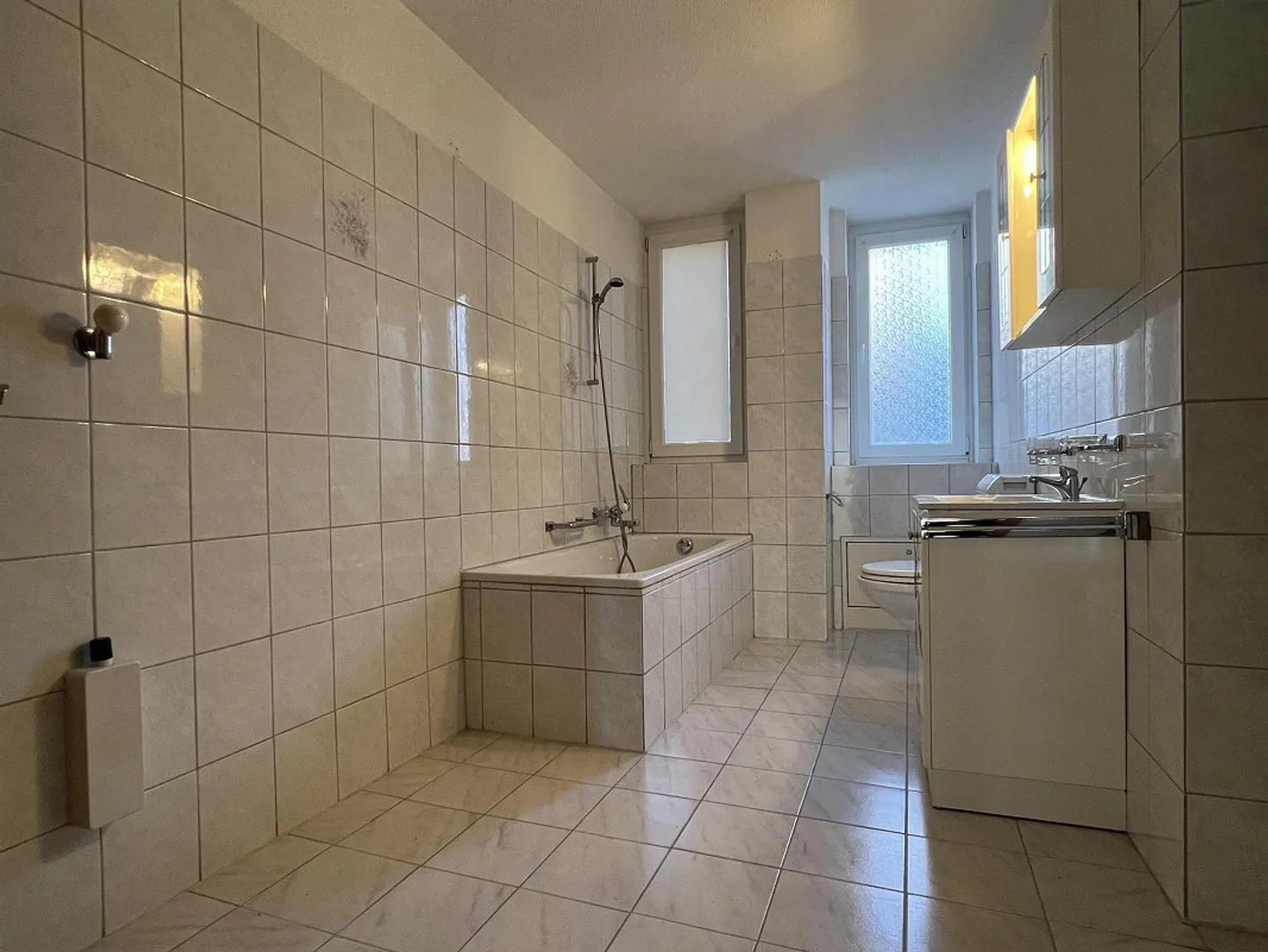 Charmant, Ouvert, Central : Appartement 3.5 Pièces pour se Sentir Bien - Photo 6 sur 7