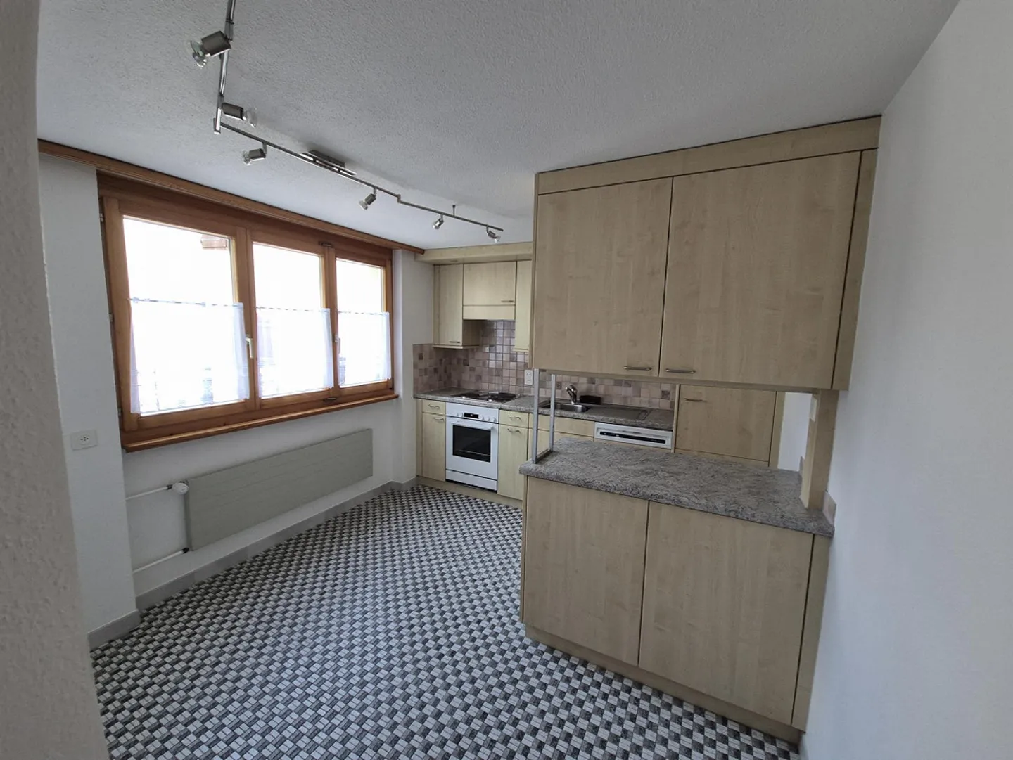 4 1/2-Zimmerwohnung im EG - Foto 10 von 12