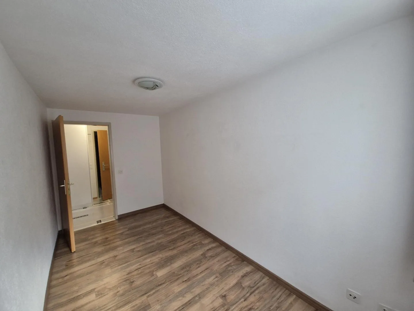 4 1/2-Zimmerwohnung im EG - Foto 12 von 12