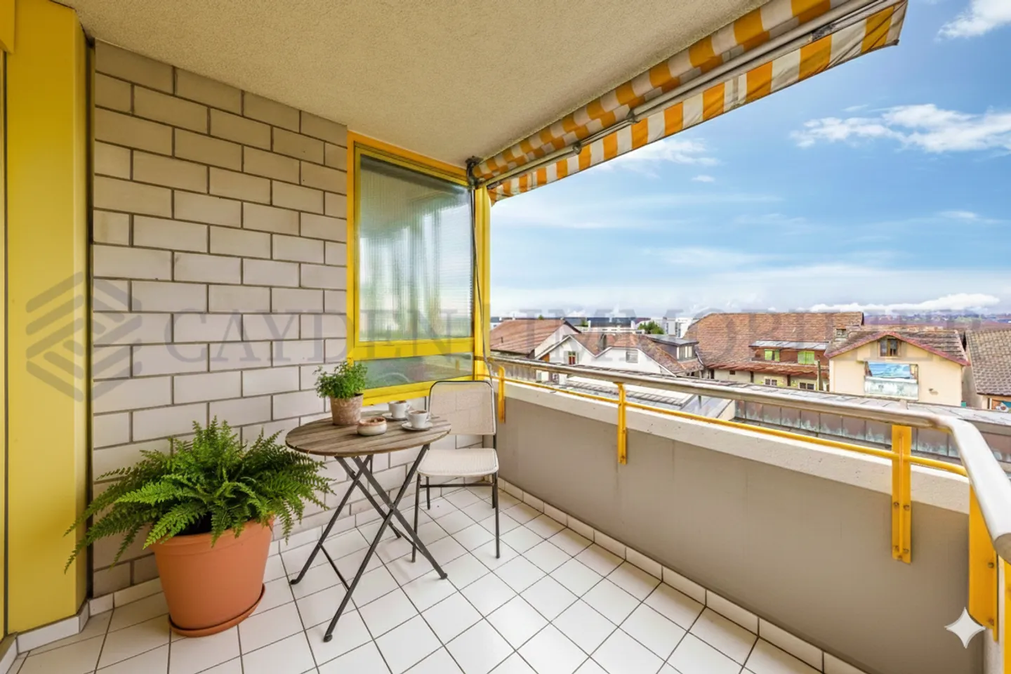 Advantage Casatax! Beautiful 4-room apartment with a clear view of the Jura - Photo 4 of 9