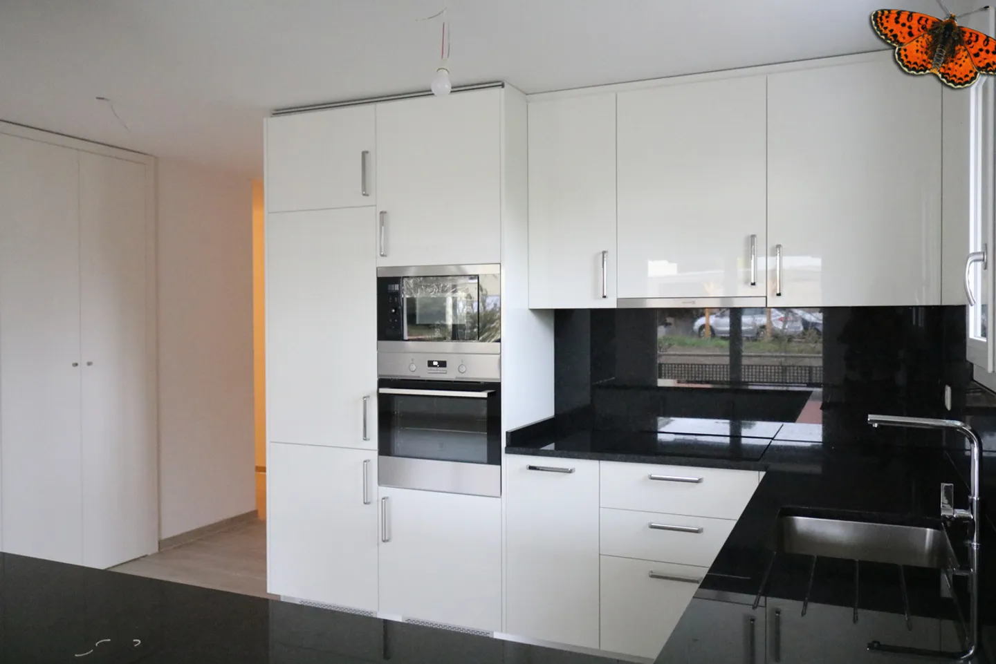 3 ½ PIÈCES - Au rez-de-chaussée - Foto 2 di 8