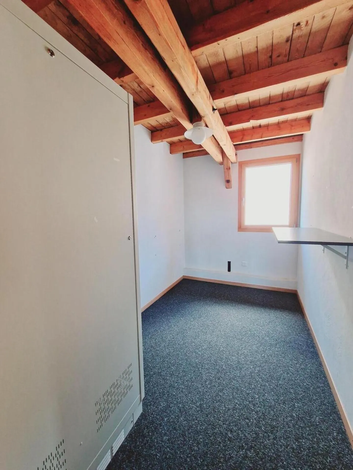 Modularer Verkaufsraum mit direktem Zugang zur A12 - Foto 4 von 13