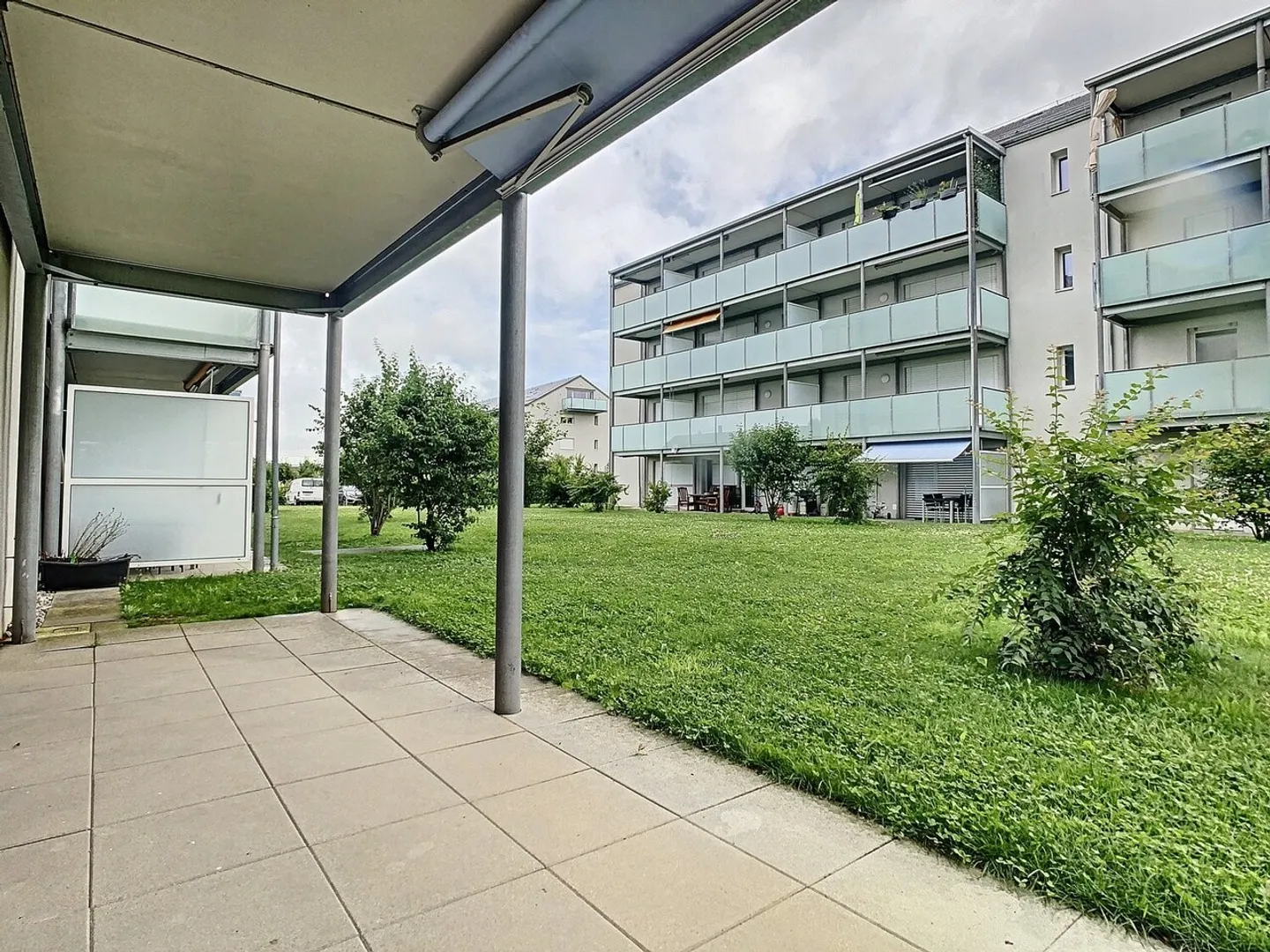 SYMPATHIQUE ! Logement de 2½ pièces - Photo 1 sur 9