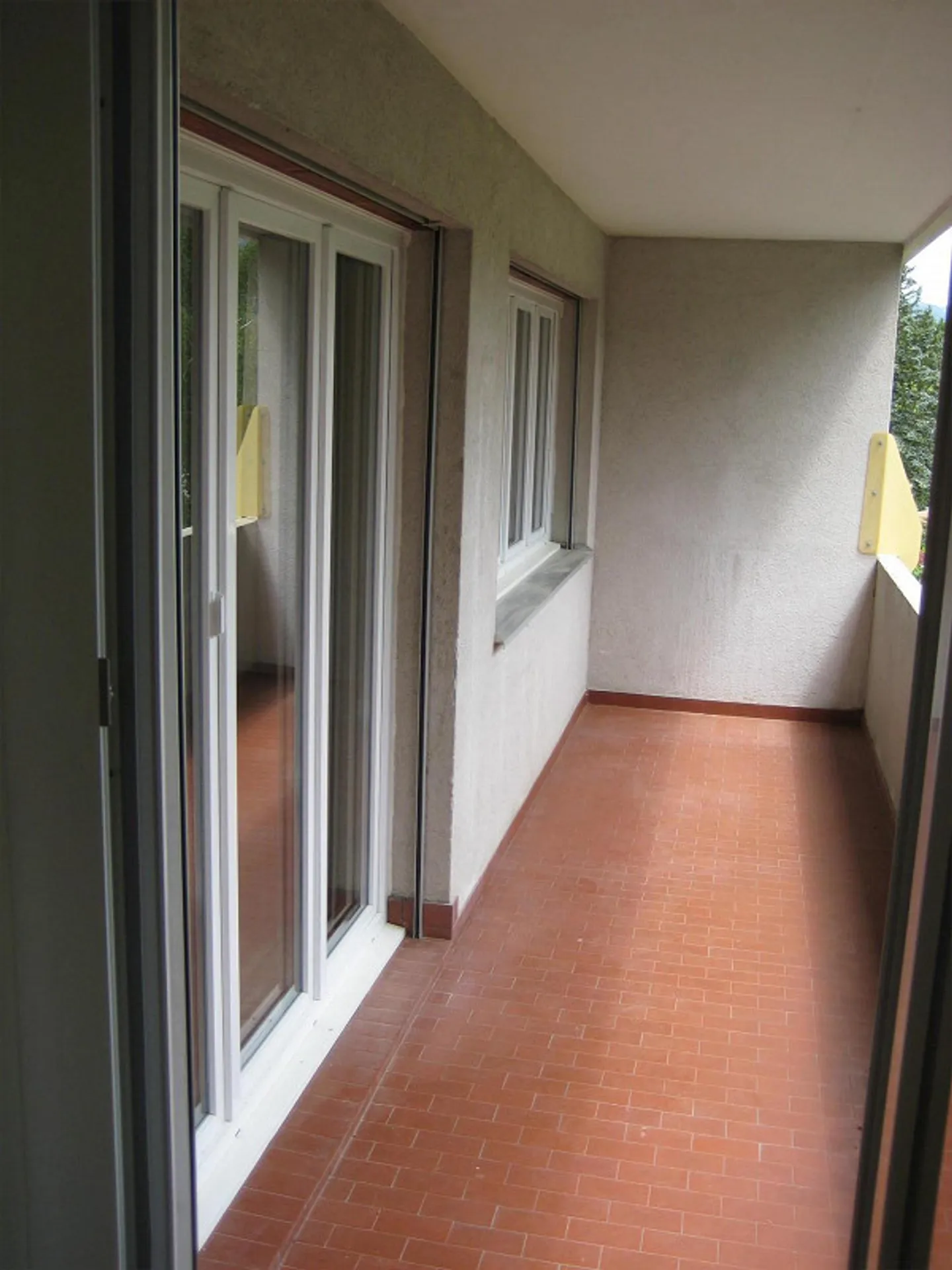 Appartement rénové charmant - Photo 2 sur 16